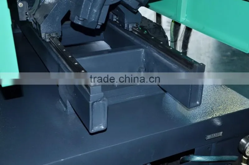 Kinch 160 Ton Servo Motor Cream Bottle Plastic Injection Molding Machine