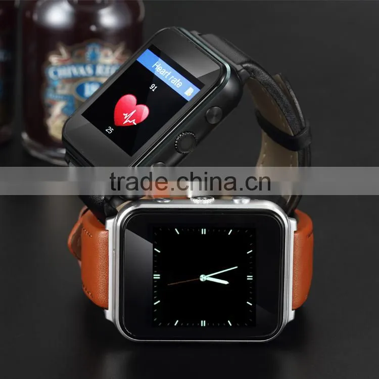 2015 fashionable portable latest wrist mobile phone smartwatch