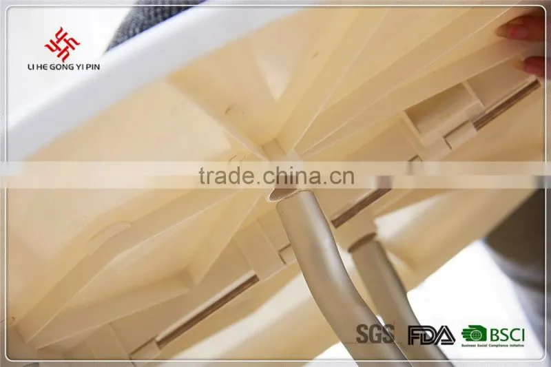 Promotional plastic outdoor folding table with 4 chairs