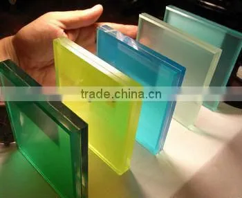 Colored Laminated Glass with High Quality