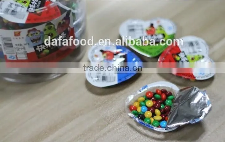 heart shape colorful crispy chocolate beans candy stweets