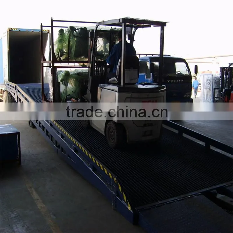 Adjustable high duty steel loading yard ramp / Car loading mobile ramp slope