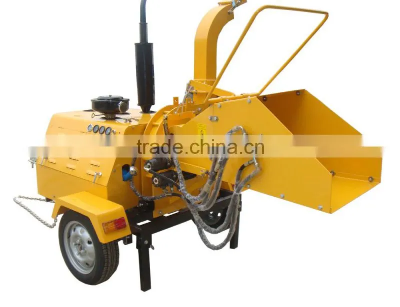 Diesel Powered Wood chipper, Towable wood chipper