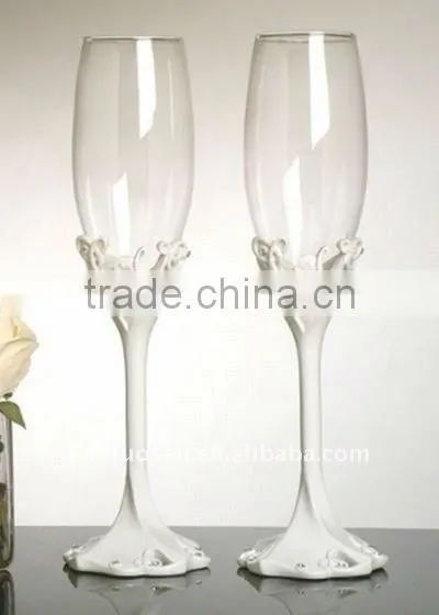 champagne glass with rresin holder