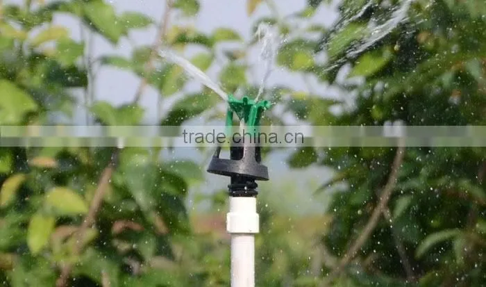 China supply 3/4'' or 2/1'' low angle rotating mist irrigation wobbler sprikler water