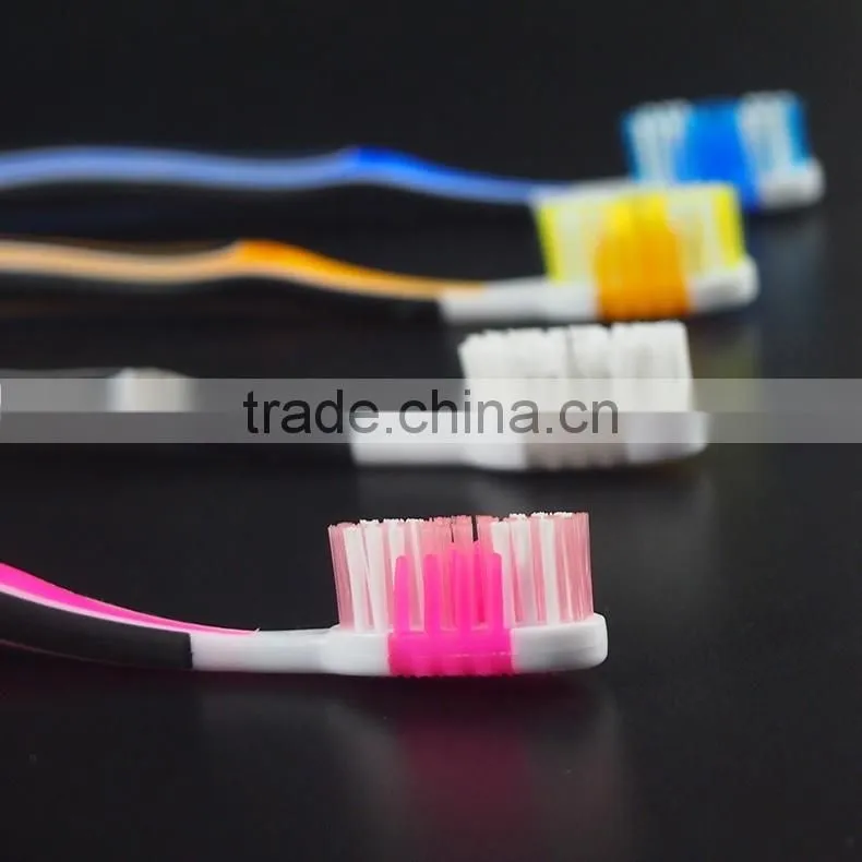 Wholesale cheapcleaning tooth brush with replacement brush head