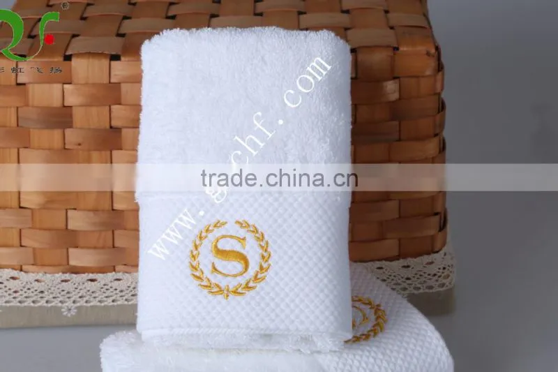 100% cotton plushy soft hand towels