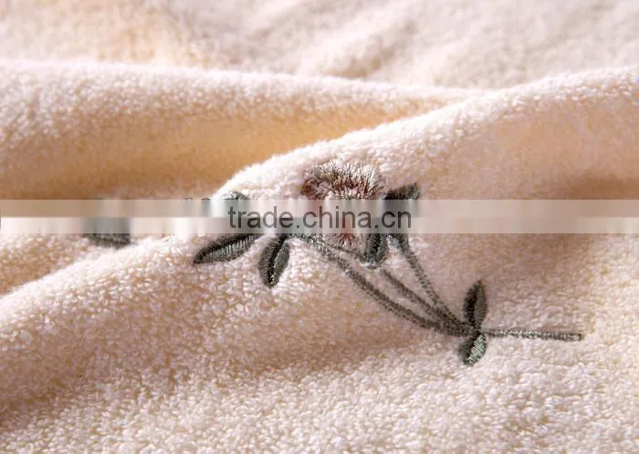 embridery finish face towel
