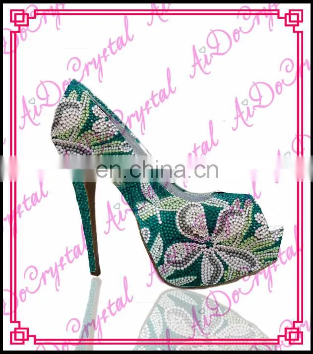 Aidocrystal Classic flower pattern women pumps high heels peep toe sandals