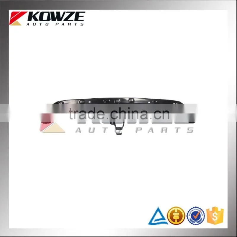 Front Bumper Reinforcement For Mitsubishi PAJERO MONTERO IV V83 V85 V86 V95 V98 6400A526