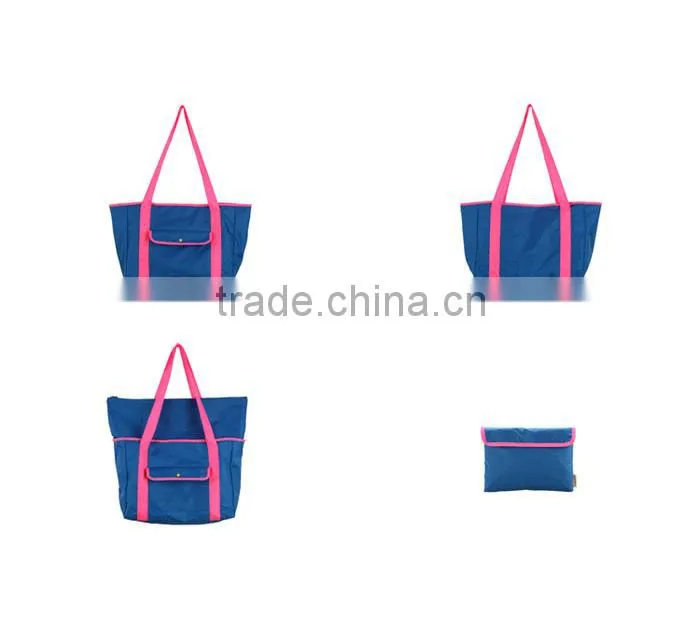 Foldable shopper bag