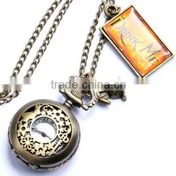 2016 China Classic Vintage Bronze Engraved Dragon Quartz Pocket Watch Pendent Chain Necklace Gift