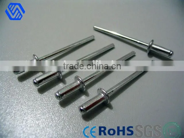 Self plugging rivet