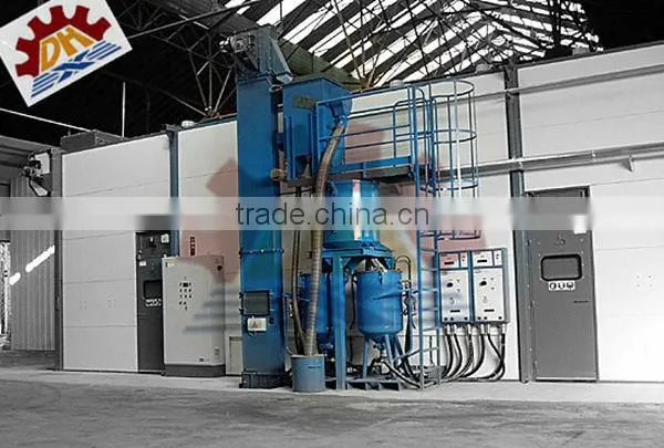 sand blasting room with sand blasting tank