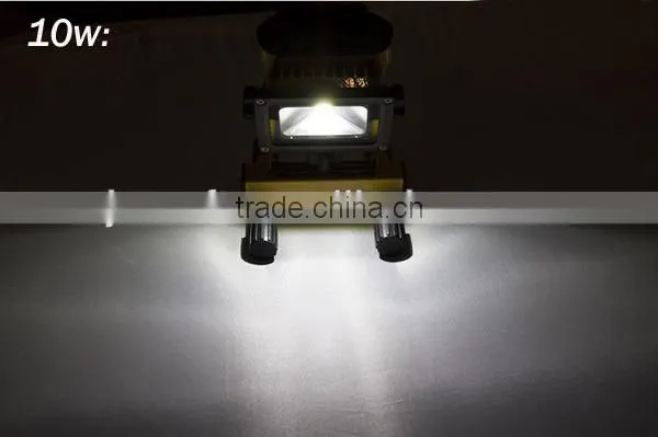 Warranty 2 year IP65 Epistar 10w 8.4V emergency camping light rechargeable led floodlight