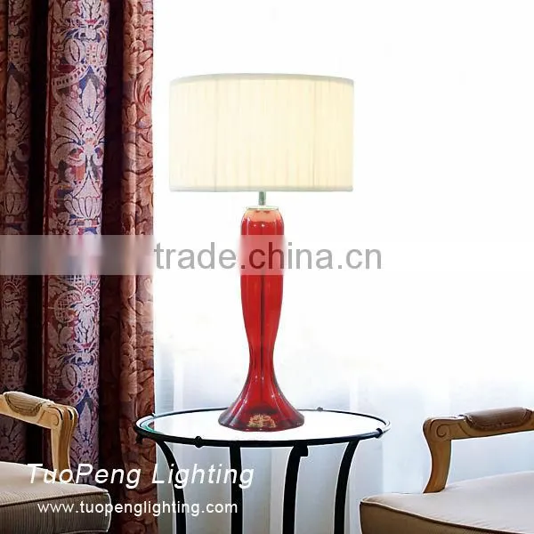 Hotel bedside modern red vase table lamp / Light