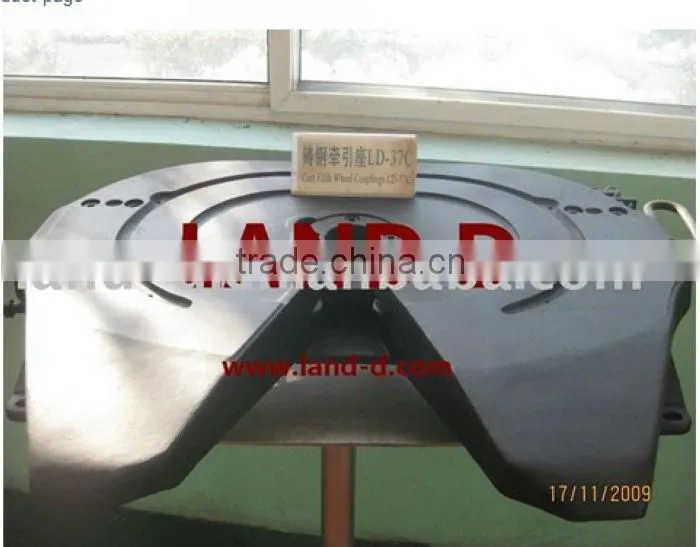 25 Tons Cargo Trailer Fifth Wheel Plate in Truck Trailer Hitch Semi Truck Wheels