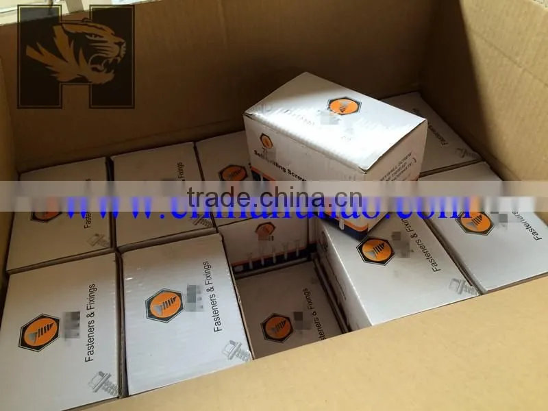 White zinc modified truss head self tapping screw to wood