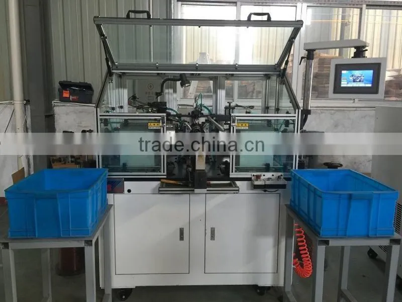 Automatic shutter opener/operator for sliding gate/garage door rollers