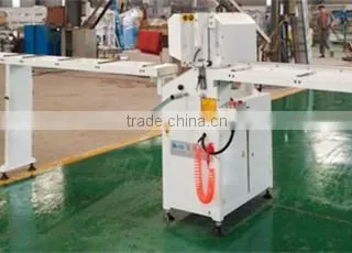 Aluminum profile mitre saw for precise cut