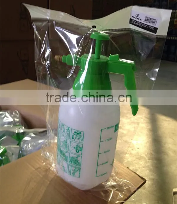 1L White and Green Hand-holding High Pressure Manual Watering Sprayer