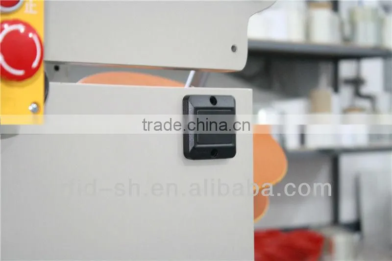 Metal Tag ISO 18000-6C UHF RFID Anti-Metal Tag ABS Material For Metal Objects
