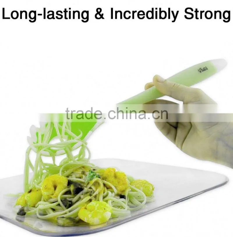 Silicone Pasta Fork in Hygienic Solid Coating, Spaghetti Fork with Bonus Cooking Tips