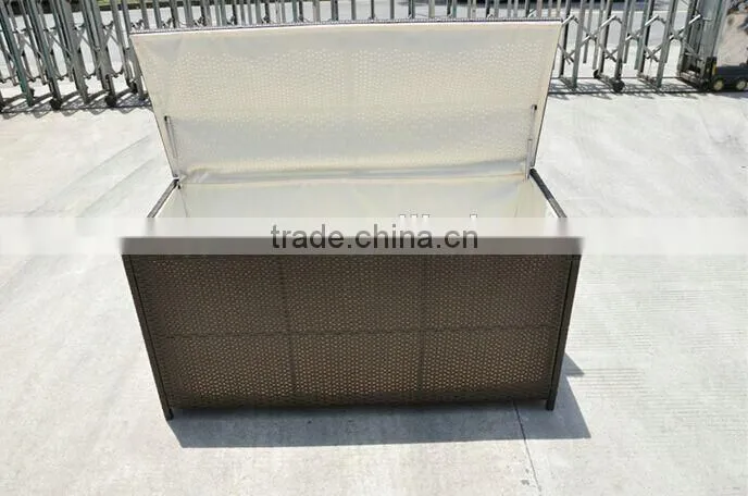Outdoor garden storage box