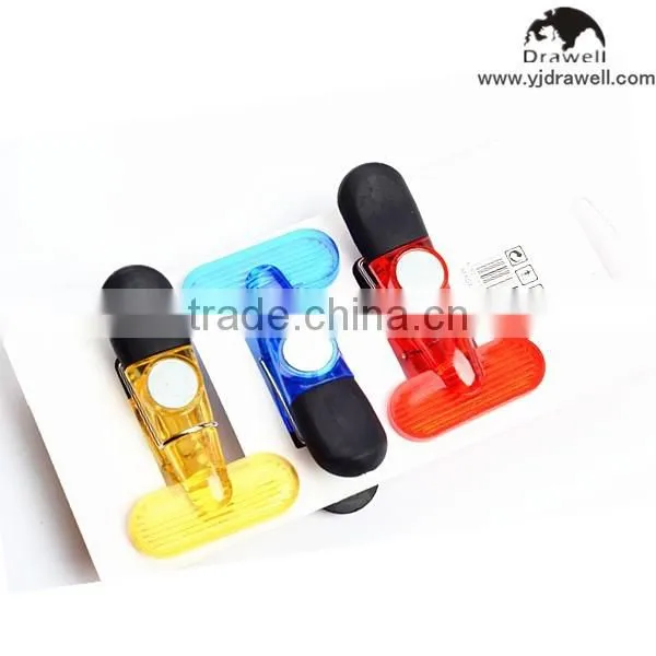 MC-8686 3 PC Plastic Power Clips