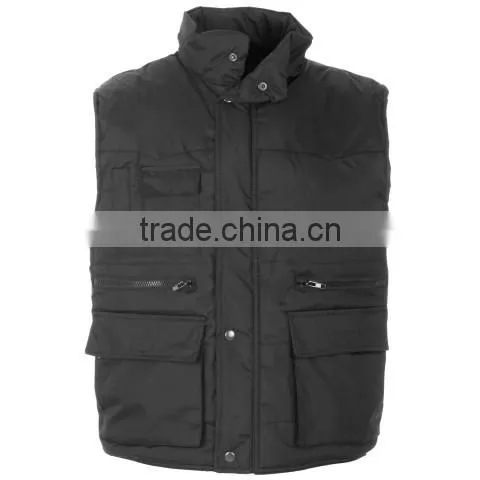 Sleeveless multi pocket winter vest