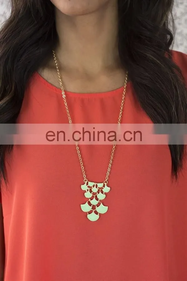 Fashion Dourado Mapa Smooth Gold Bar Necklace Empty All US State Map Necklace