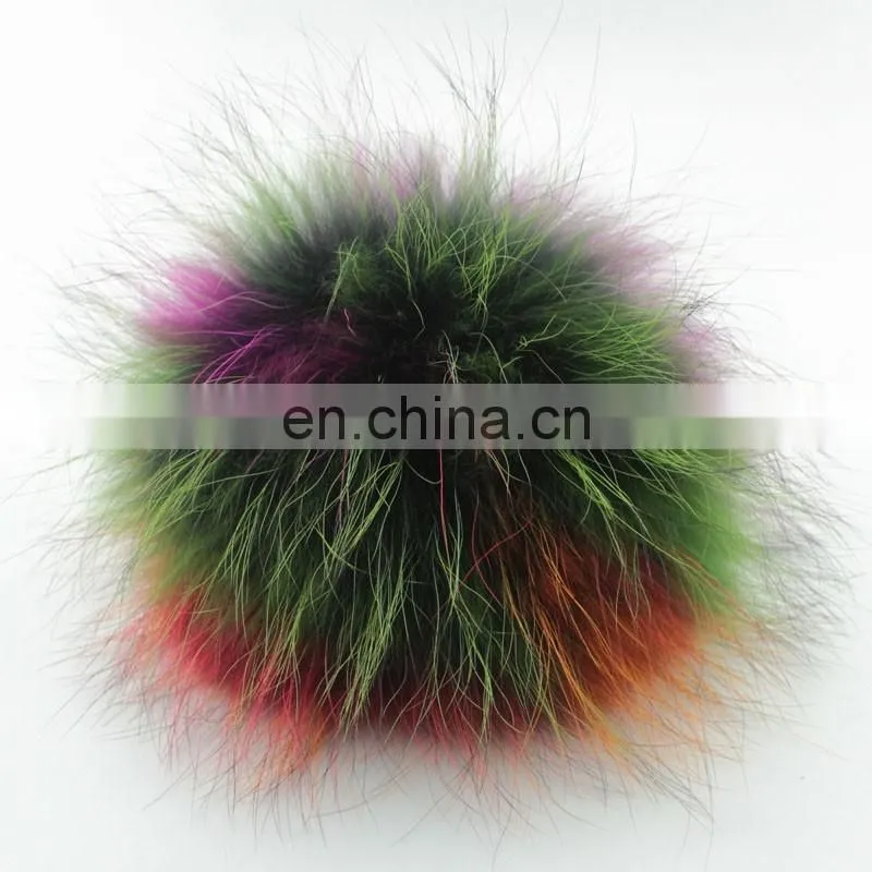 Top grade factory wholesale colorful fluffy real raccoon fur pom poms ball