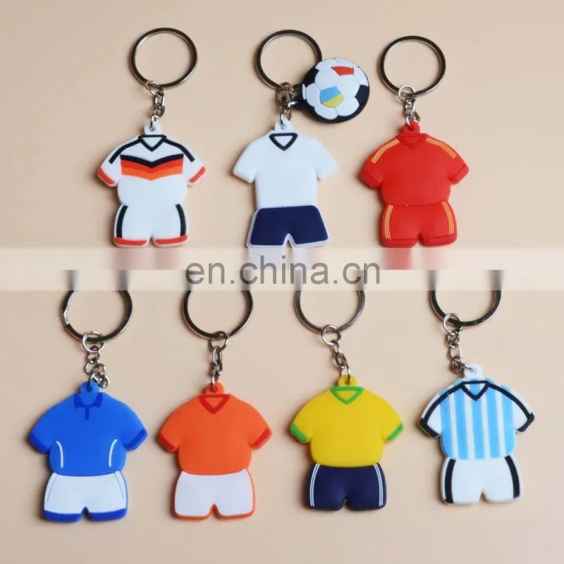 New product cool fans jewelry soccer jersey pvc keychain custom