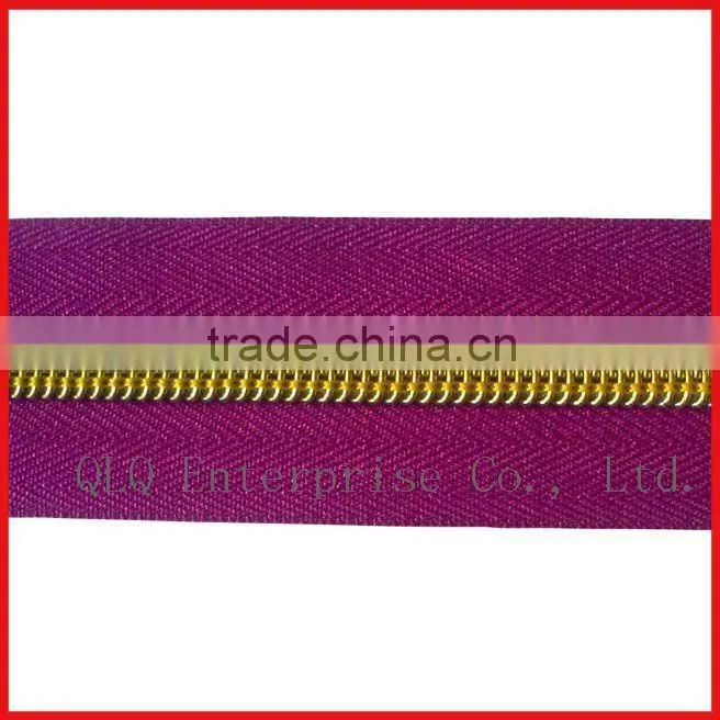 Nylon Long Chain Zipper in Different Sizes and Colors