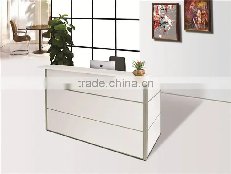 Competitive price reception desk for retail store