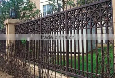 2015 Top-selling steel decorative wire garden fence