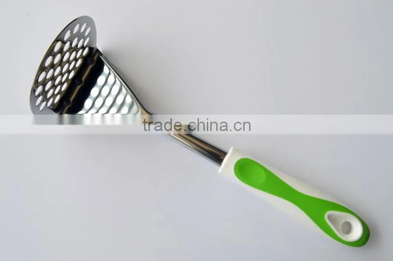 kitchen ladle with high quality steel function