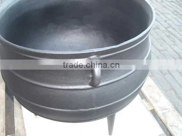 Cast iron three-legged potjie pot from size 1-size 30
