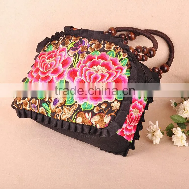 2016 the most popular Bohemian style ethnic embroidery woman handbag