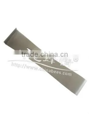 Hive tool for bee hive