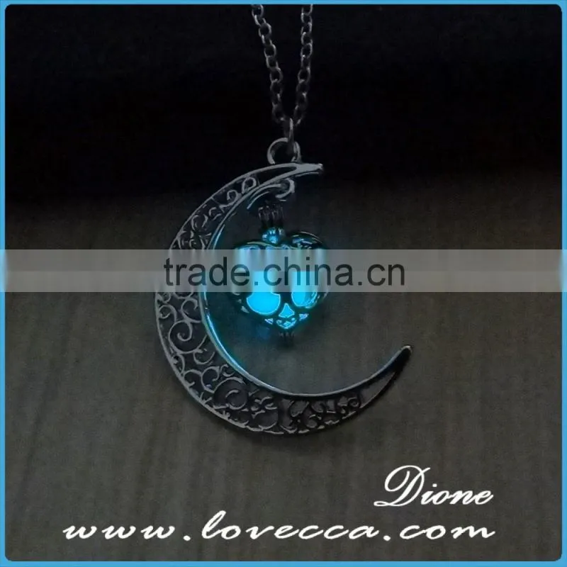 Glowing necklace New style moon start pendant necklace,luminous necklace