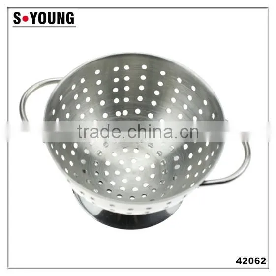42062 STAINLESS STEEL FRUIT BOWL COLANDOR