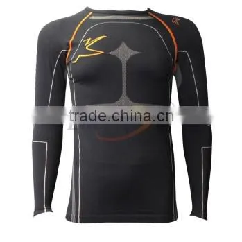 Wicking moisture microfiber seamless underwear of baselayer
