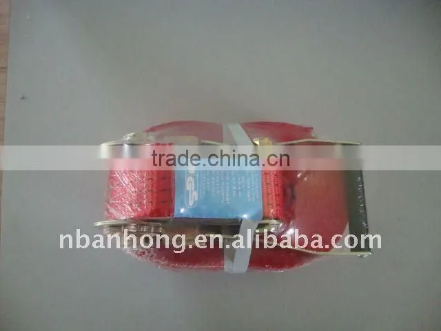 Ratchet lashing strap