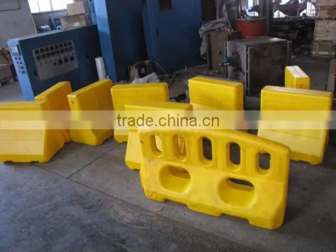 plastic blowing machine traffic products road barrier anti-bump barrel crash cushion