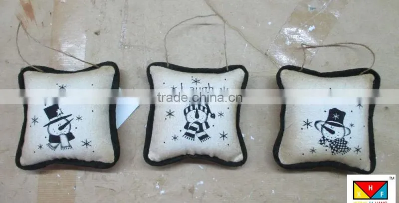 Christmas decoration / christmas small pillow decoration