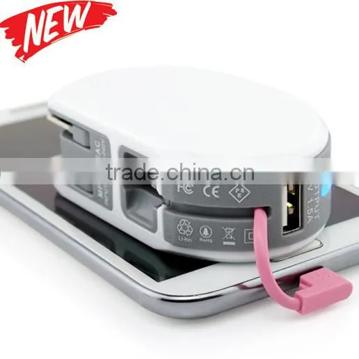 Built in cable power bank with AC US plug