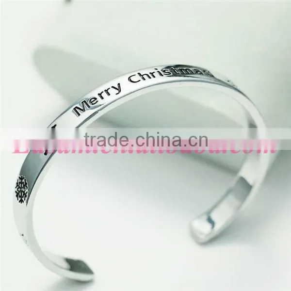 Zinc alloy main material christmas jewelry letter christmas element cuff bangle