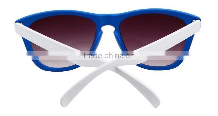 ADE WU cheap plastics sunglasses unisex with your logo STY555-1