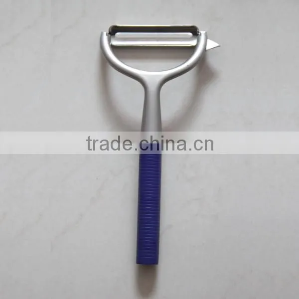 Peeler for daily life use